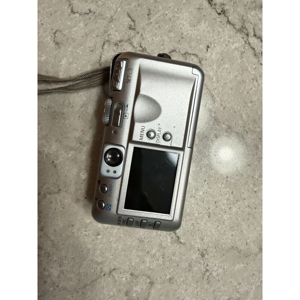 Canon PowerShot S45 Digital Camera Untested dead battery.....  ....(C5B3)